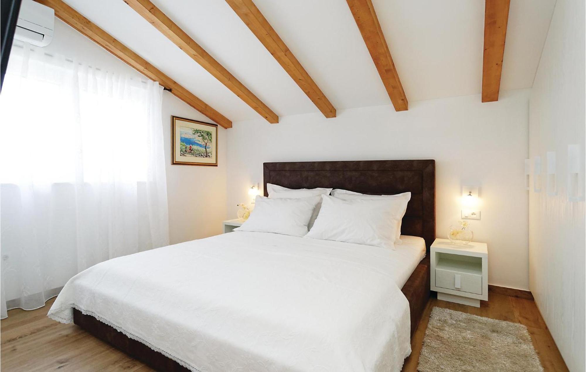 Lovely Home In Sibenik With Wifi 外观 照片