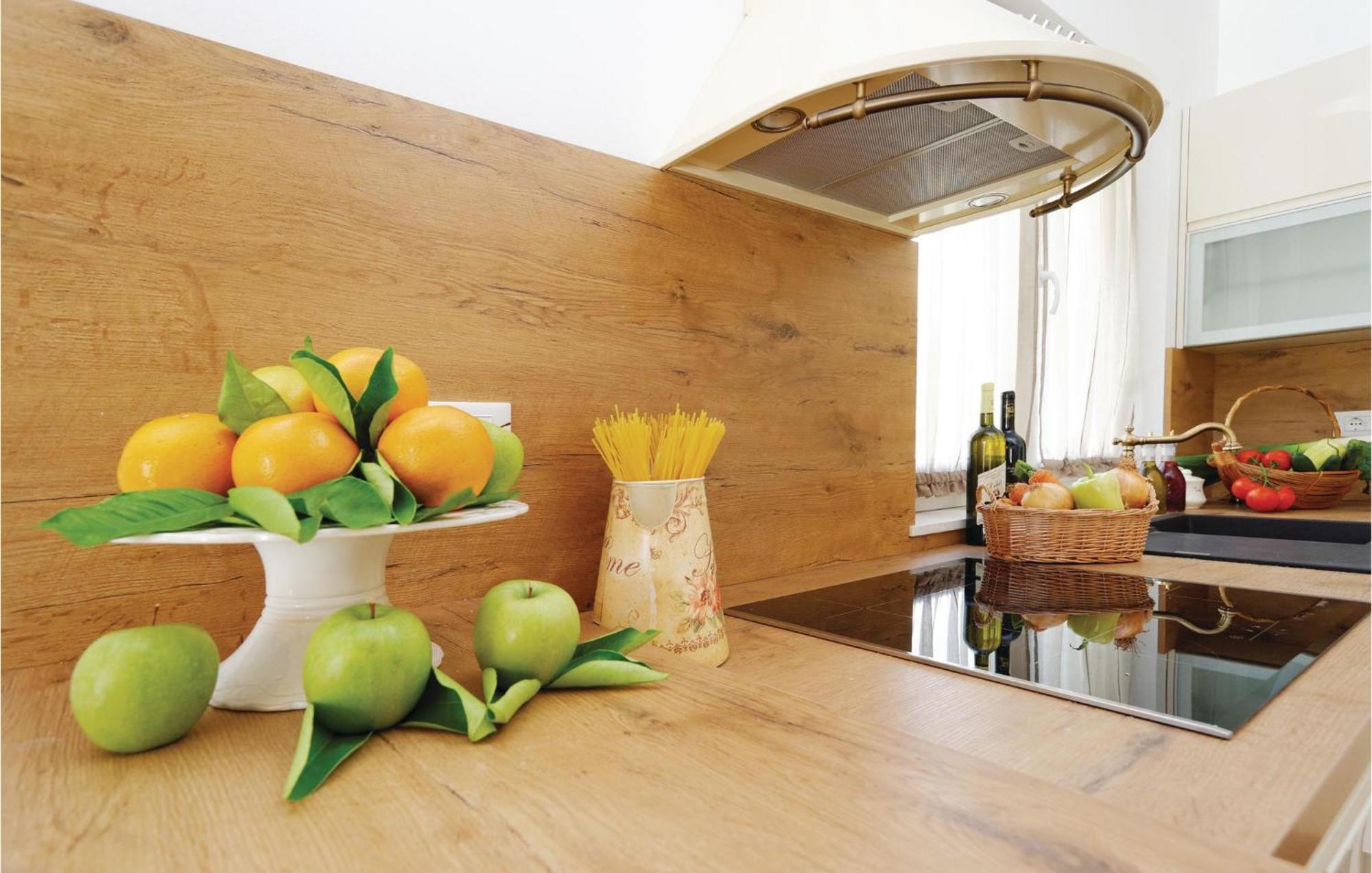 Lovely Home In Sibenik With Wifi 外观 照片